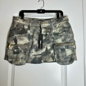 Fashion Nova Bring the Storm Cargo Mini Skirt NWT Size XL